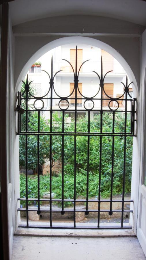Cavour 181 Villa Bari Exteriör bild